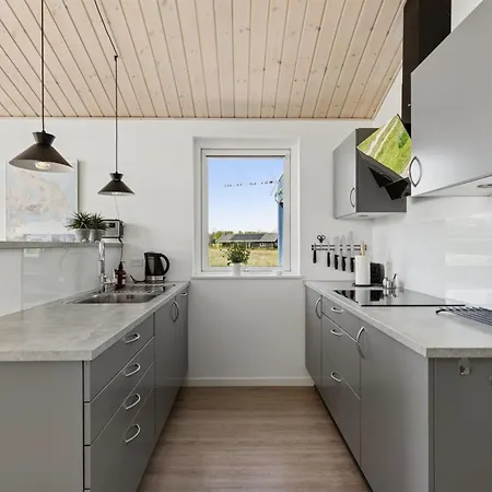 Snari - 700m From The Sea By Interhome Feriehus